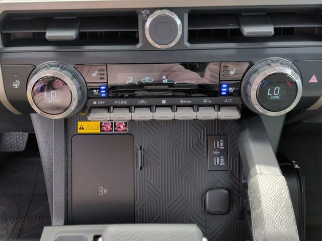 2026 Toyota Tacoma i-FORCE MAX Tacoma Trailhunter