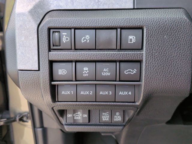 2026 Toyota Tacoma i-FORCE MAX Tacoma Trailhunter