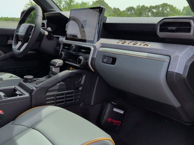 2026 Toyota Tacoma i-FORCE MAX Tacoma Trailhunter