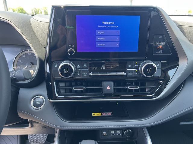 2026 Toyota Highlander XLE