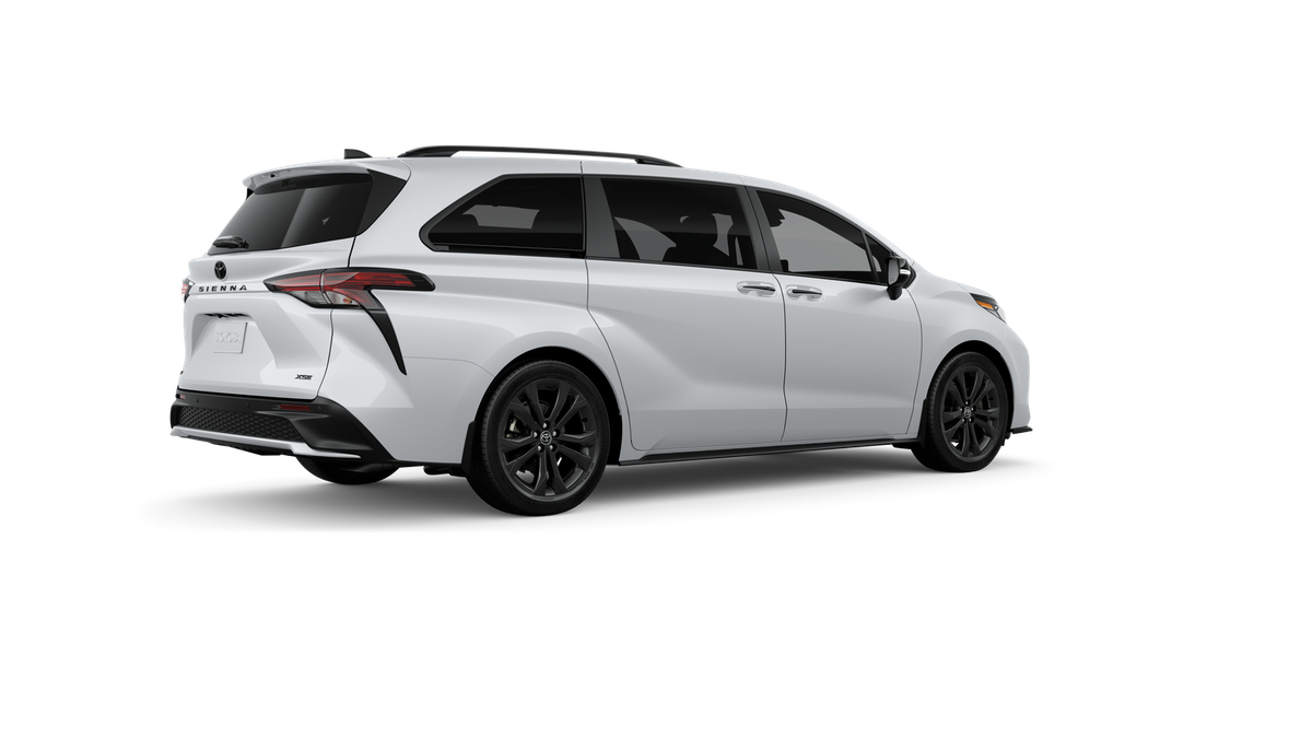 2026 Toyota Sienna XSE