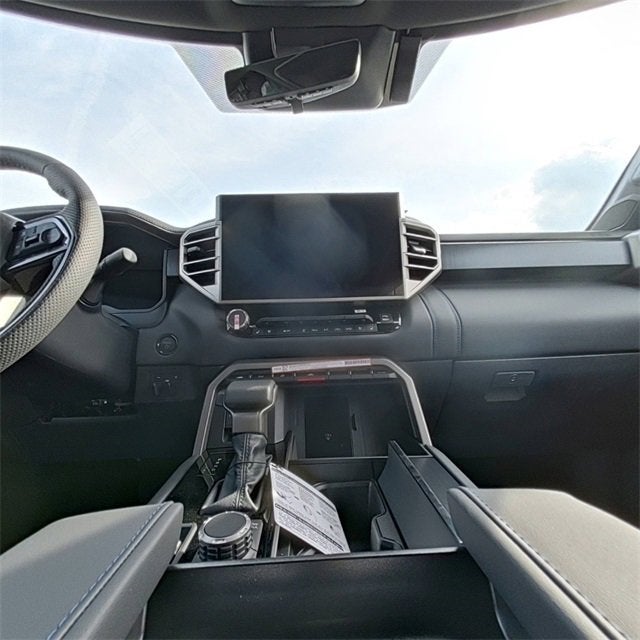 2026 Toyota Tundra i-FORCE MAX Tundra Platinum