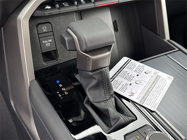 2026 Toyota Tundra i-FORCE MAX Tundra Platinum