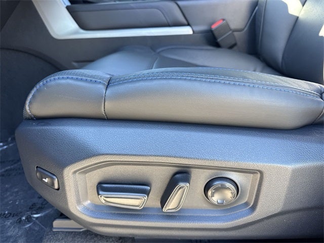 2026 Toyota Tundra i-FORCE MAX Tundra Platinum