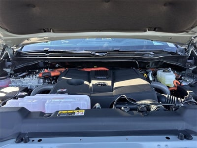 2026 Toyota Tundra i-FORCE MAX Tundra Platinum