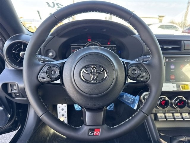 2026 Toyota GR86 Premium MT