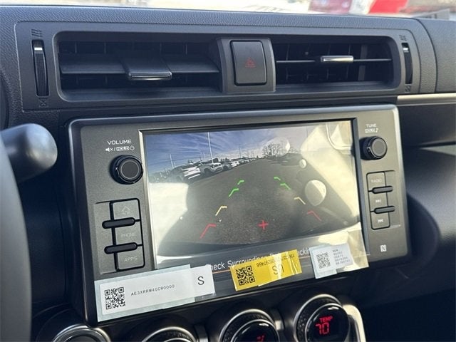 2026 Toyota GR86 Premium MT