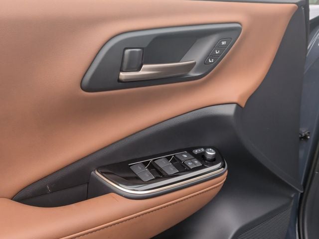 2026 Toyota Toyota Crown Signia Limited