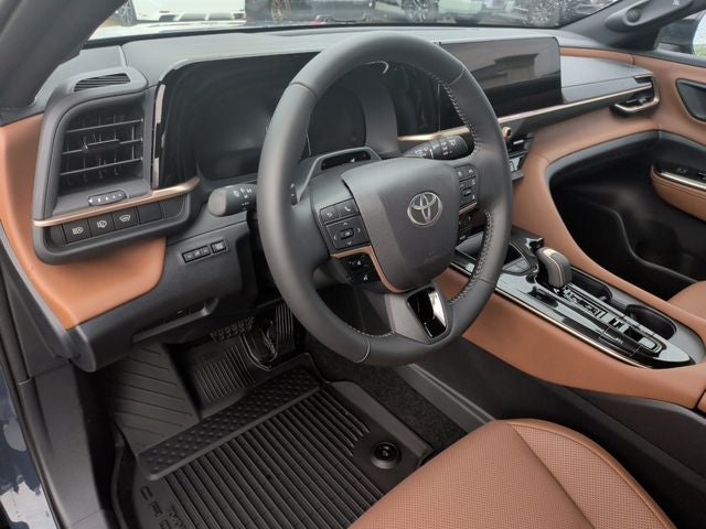 2026 Toyota Toyota Crown Signia Limited
