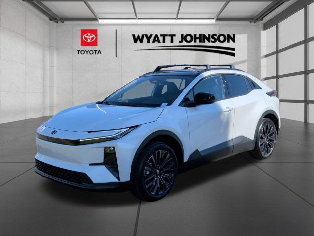 2027 Toyota C-HR XSE
