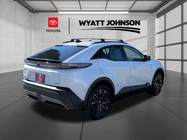 2027 Toyota C-HR XSE
