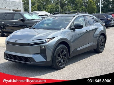 2026 Toyota C-HR SE