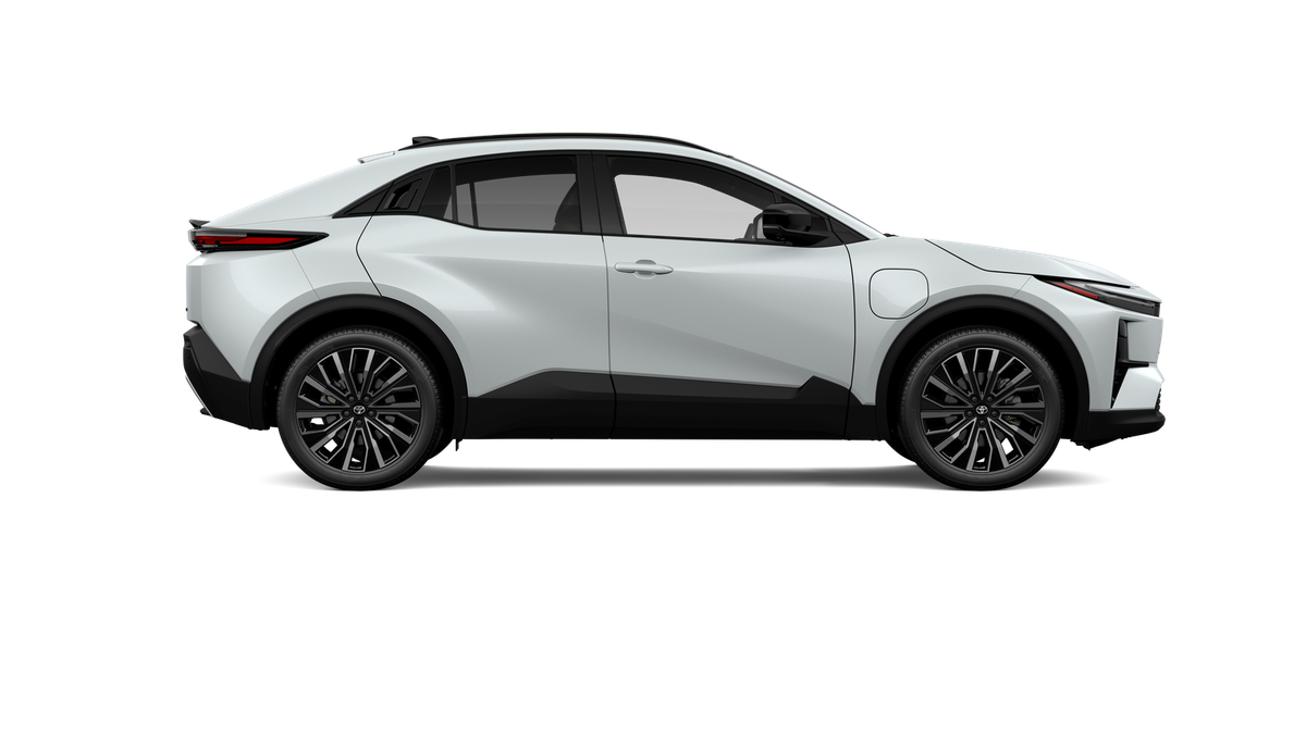 2027 Toyota C-HR XSE