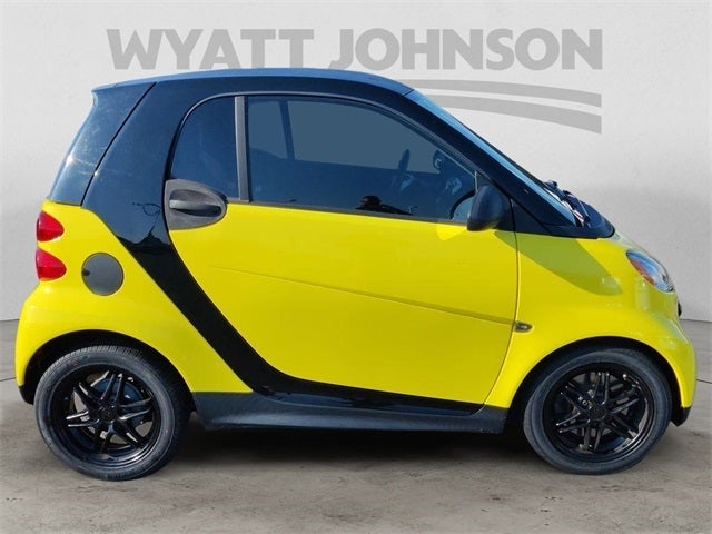 Used 2013 smart fortwo pure with VIN WMEEJ3BAXDK661850 for sale in Clarksville, TN